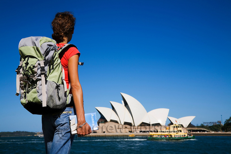 The Easiest Way For Backpackers To Make Money in Australia - Backpacker Australia